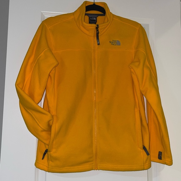 HP🎉🎉🎉- The North Face zip up fleece jacket - Picture 1 of 5